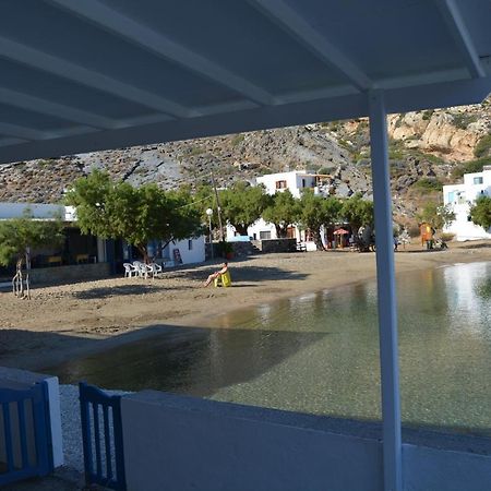 Seafront Studio Cherronisos  Luaran gambar