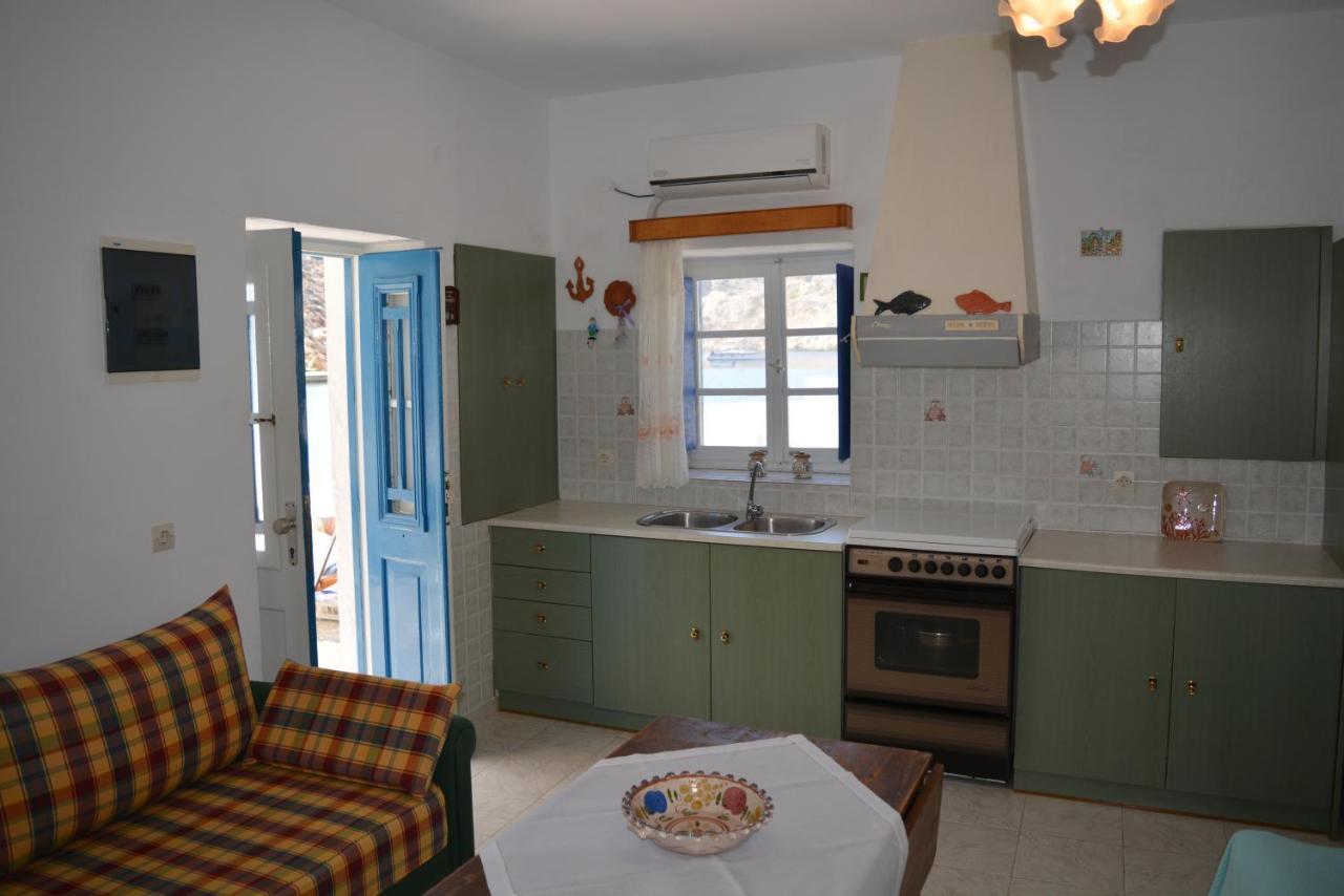 Seafront Studio Cherronisos  Luaran gambar