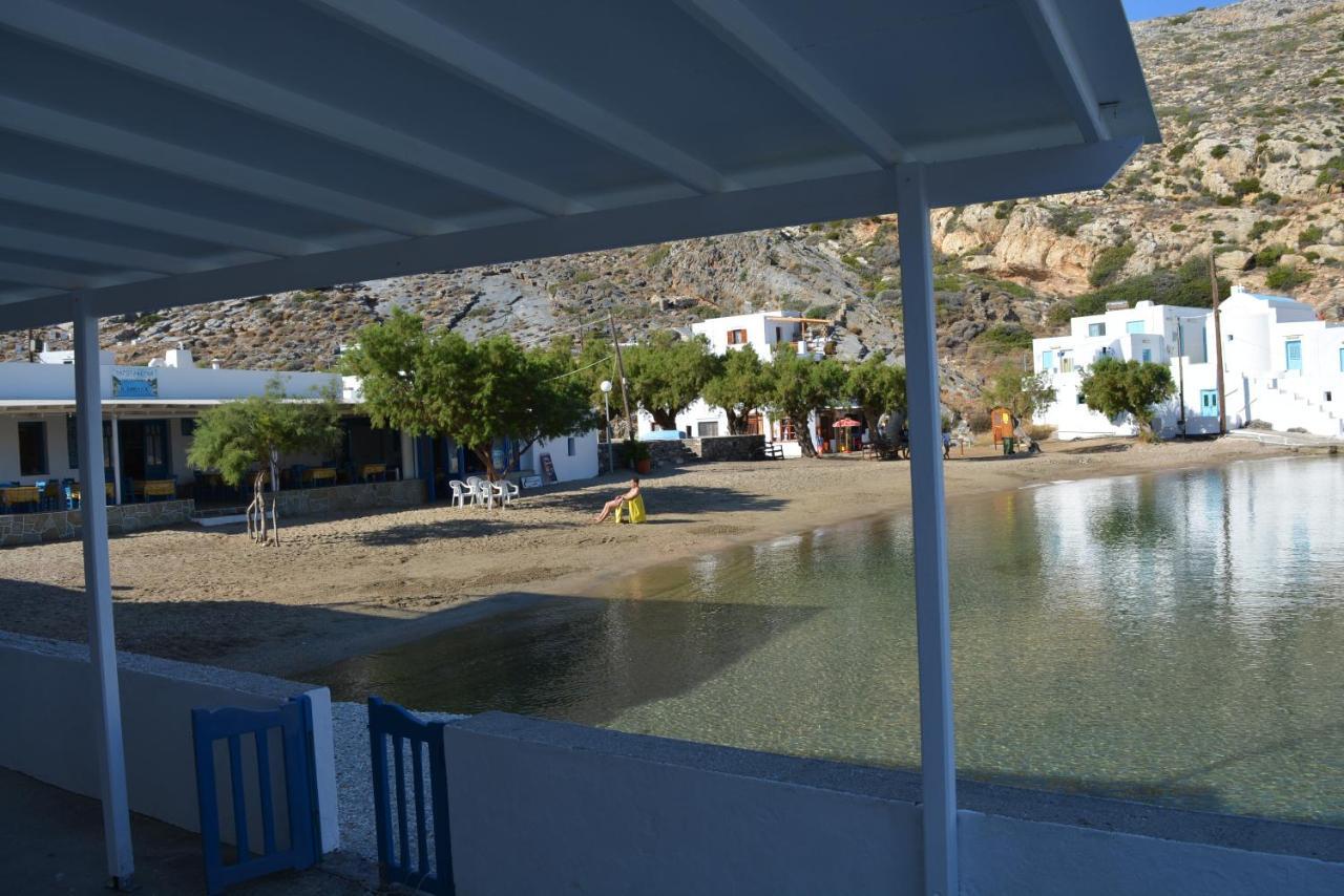 Seafront Studio Cherronisos  Luaran gambar
